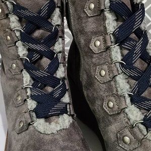 SM New York Gray Brown Fuzzy Wedge Lace Up Boots Women size 8